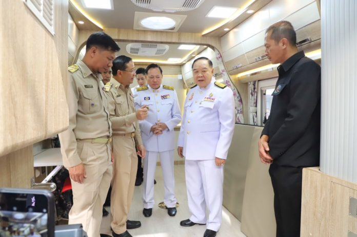 รถโมบายเคลื่อนที่