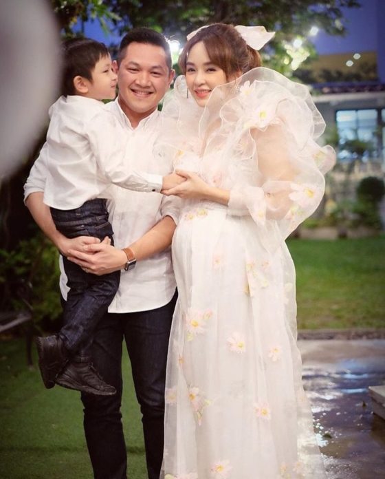 เป้ย ปานวาด ‘เป้ย’ครอบครัวสุขสันต์ จัดงานต้อนรับลูกสาว “น้องปราน-ปาลิน”