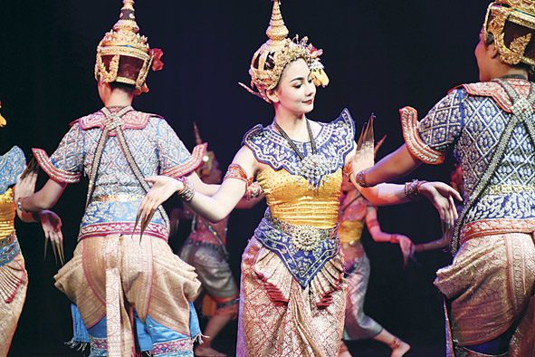 เยาวชนคนโขน สืบ‘มรดกไทย’ : สดจากเยาวชน