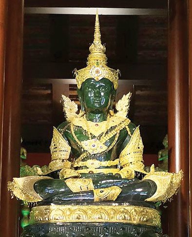 พระหยกเชียงราย วัดพระแก้ว