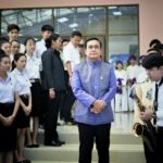 'บิ๊กตู่' สั่งผู้ว่าฯจังหวัด-ปลัดกระทรวง ดูเพจนายก ลั่นตอบอินบ็อกซ์เอง