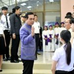 'บิ๊กตู่' สั่งผู้ว่าฯจังหวัด-ปลัดกระทรวง ดูเพจนายก ลั่นตอบอินบ็อกซ์เอง