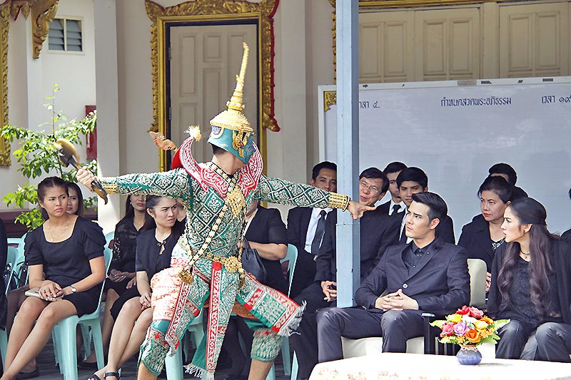ข่าวสดทีวีไกด์ : พลพรรคนักปรุง พบกับเมนูเด็ด เปาะเปี๊ยะสดกุ้งสปริง, ปลาหมึกชุบเกล็ดขนมปังทอดซอสทาร์ทาร์