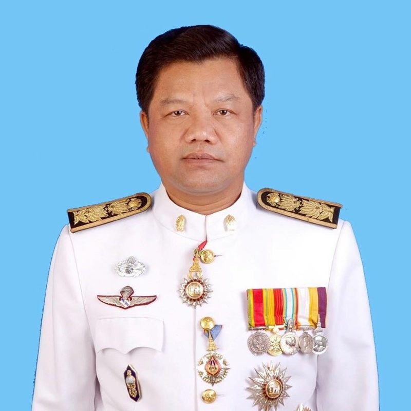 ยิงตัวดับ-นายสาธิต นะวาระ อายุ 59 ปี อดีตผู้อำนวยการโรงเรียน