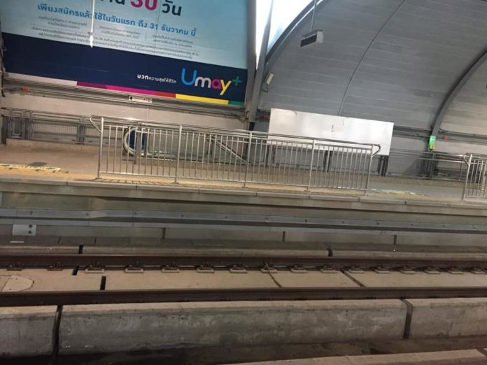 ราวกั้นแอร์พอร์ตลิงก์ 13 ล้าน ชาวเน็ตขุดภาพญีปุ่นเปรียบเทียบ