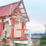 บุกพิสูจน์ศาลแปลก! รูปปั้นตาเมฆ-ยายหมอก เปลือยกายมีเพศสัมพันธ์