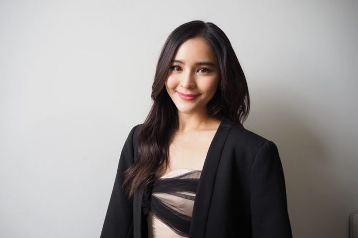 ออม