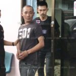 ฆ่าน้าชาย‘บ่าววี’ ตร.-ทหารลุยล่าอีก1 เค้นสอบนักฆ่ามือพระกาฬยังปิดปากเงียบ(คลิป)