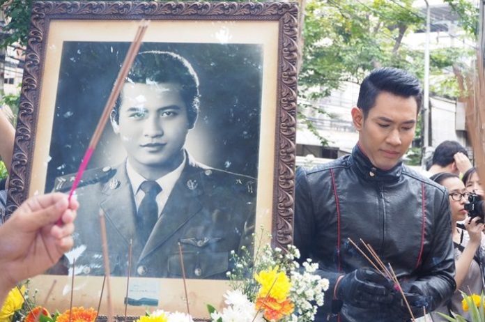 อ๋อม อ๋อม รับบทอินทรีแดง กดดันฟิตร่างกายเต็มที่ ยันไม่กลัวอาถรรพ์