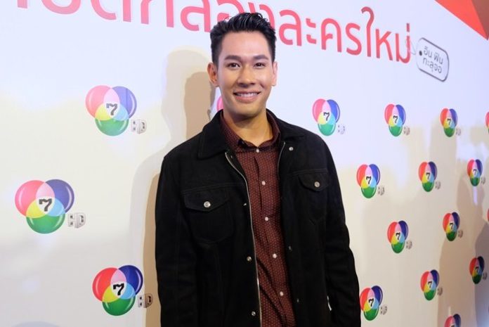อ๋อม อ๋อม ยัน ผมไม่ใช่คนเจ้าชู้ แต่โสดมีโอกาสที่จะศึกษาคนอื่น