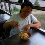 ก๋วยเตี๋ยวไก่ รถบัส แค่ 20 บาท ฝีมือ นักโภชนาการอาหาร เอาใจคนชอบกินเส้น