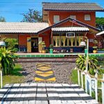 แวะไปชม สถานีรถไฟบ้านหินโคน คว้ารางวัลสุดยอดส้วมแห่งปี 2561 ฉลองวันส้วมโลก 2018
