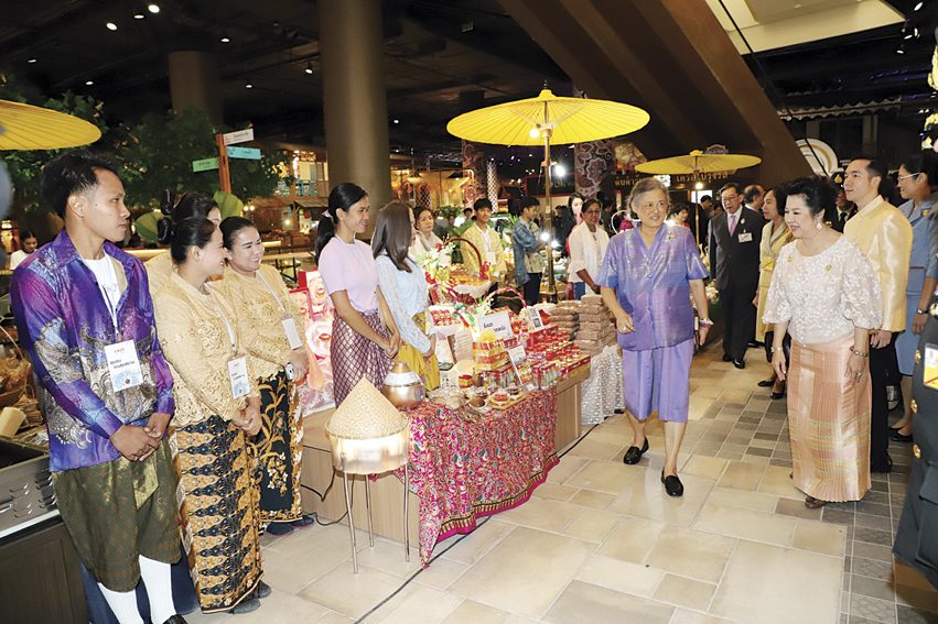 ศิลปะวิถีไทย ในไอคอนสยาม