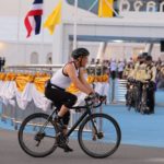 สมเด็จพระเจ้าอยู่หัว ทรงจักรยาน 23.5 กม. เปิดสนามลู่ปั่นจักรยานเจริญสุขมงคลจิต