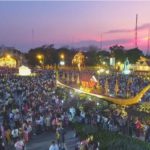 สมเด็จพระเจ้าอยู่หัว ทรงจักรยานเปิดงาน 'อุ่นไอรักฯ สายน้ำแห่งรัตนโกสินทร์' 9 ธ.ค.