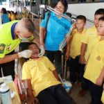 มูลนิธิป่อเต็กตึ๊ง คลายหนาว แจกผ้าห่ม-ตรวจสุขภาพชาวแพร่
