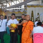 ลูกศิษย์แห่อาลัย 'หลวงปู่แขก' เกจิดังเมืองสองแคว มรณภาพ อายุ 94 ปี พรรษา 70