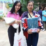 มูลนิธิป่อเต็กตึ๊ง เดินหน้าช่วยสังคม แจกผ้าห่มกันหนาวให้ชาวลำพูน