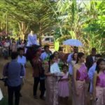 เจ้าบ่าวลูกชาวนา ขี่ควายแห่ขันหมาก เข้าพิธีวิวาห์สาวกบินทร์บุรี (คลิป)