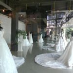 ว่าที่บ่าวสาว ใจไม่ดีจ่าย 7 แสน ร้านเวดดิ้งดังปิดเงียบ ติดต่อไม่ได้ แห่แจ้งความนับร้อย!