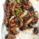 แพงไปมั๊ย! สาวโพสต์โวยร้านอาหาร สั่ง กะเพราหมูสับ ใส่ถุงกลับบ้าน 150 บาท!!