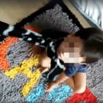 สุดช็อก! คลิปแฉเน็ตไอดอลดังทำร้ายลูกชาย 3 ขวบ บีบคอ-ถีบหน้า-จับกดน้ำ