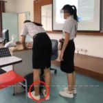 เปิดแท็บเล็ต อาจารย์หื่น แอบถ่ายน.ศ.สาว เห็นเต็มตา ออกหมายจับทันที!
