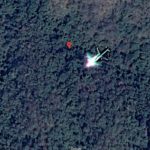 เจ้าหน้าที่เดินเท้าเข้าป่า ถึงพิกัดข่าวลือ ซาก MH370 ตกที่เชียงราย
