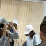 เปิดแท็บเล็ต อาจารย์หื่น แอบถ่ายน.ศ.สาว เห็นเต็มตา ออกหมายจับทันที!
