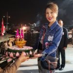 "ทูลกระหม่อม" ทรงลอยพระประทีป ณ ท่าราชวรดิฐ