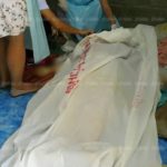 กล่อมระทึกหนุ่มฆ่าเมีย! กลัวตำรวจยิงจับลูกน้อย 2 คนเป็นตัวประกันขังในบ้าน