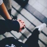 ลงรูปจับมือกับ โอ๊ต ปราโมทย์ เผยรักตลอด ไม่มีทางหมดPassion