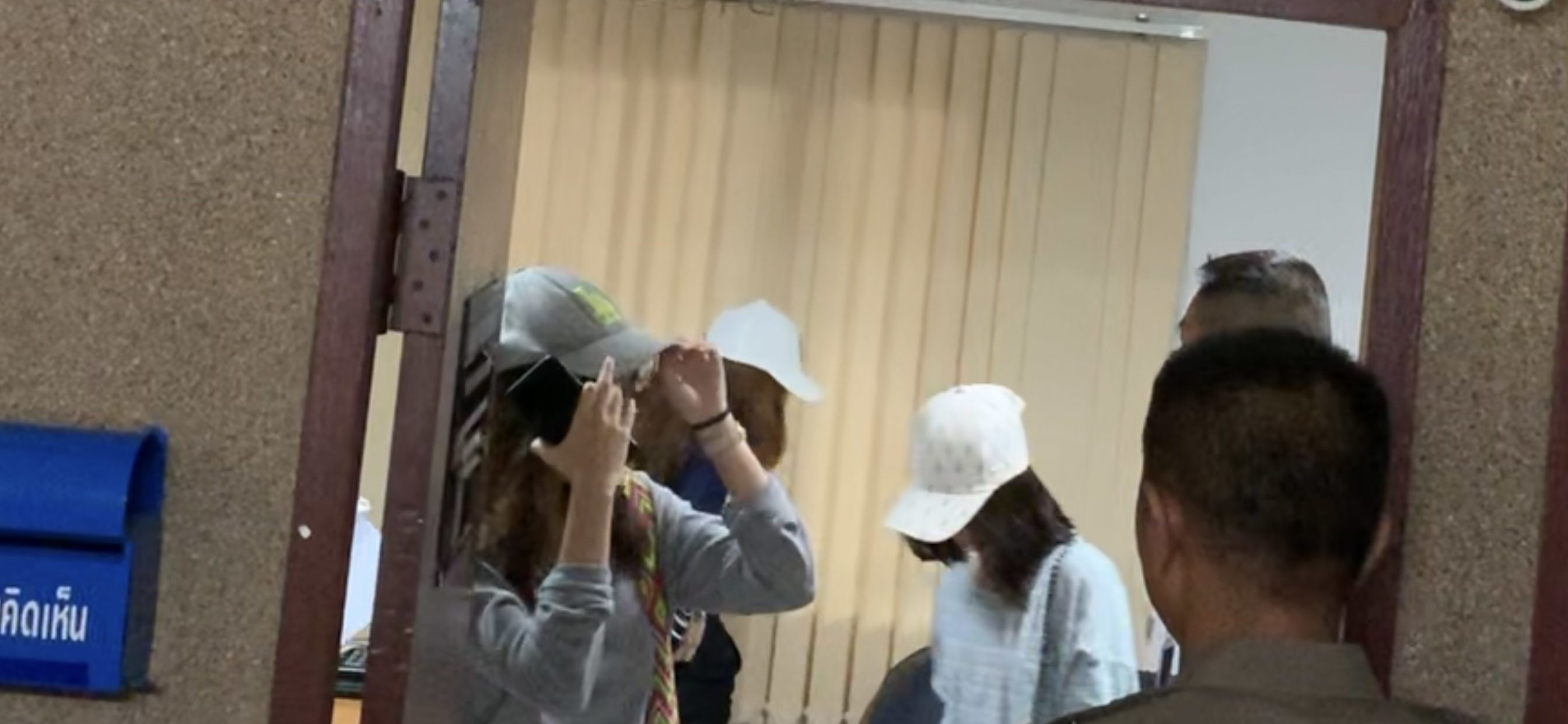 แท็บเล็ตแอบถ่าย
