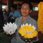 'กระทงลอตเตอรี่' กลุ่มผู้สูงอายุสุโขทัย รวมตัวผลิตขาย นำรายได้บูรณะวัด