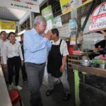 สุเทพ หายเหนื่อย นำคาราวานเดินระนอง เสียงนกหวีดรับกระหึ่ม! แต่ไร้เงาอดีต ส.ส.ปชป.