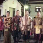 นายก พาครม.-ผบ.เหล่าทัพ ย้อนยุค ตามรอยพระเจ้าตากสิน กู้ชาติ 250 ปี