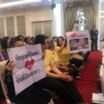 แม่ค้าจตุจักร ขอแห่ "บิ๊กป้อม" รอบตลาด หลังแก้ปัญหาค่าเช่าที่ อวยขอให้เป็นนายก