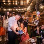 หยาด กรี๊ดลั่น ลืมเจ็บขาไปเลย! หลัง โจ แม่สาย จัดกระเป๋าแบรนด์หรูเซอร์ไพรส์วันเกิด