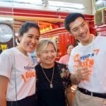 'ธนาธร' ควง หม่าม้า นำทีม อนาคตใหม่ หาสมาชิก จับตา 24 ก.พ. อาจไม่ได้เลือกตั้ง