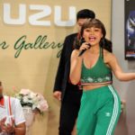 ข่าวสดทีวีไกด์ : บริษัทฮาไม่จำกัด (มหาชน) นิยามได้คำเดียวว่าเผ็ด!! เมื่อนักร้องสาว ตั๊กแตน-ชลดา ที่ปรับลุกส์ใหม่เปรี้ยวสะท้านโลกมาร่วมรายการ