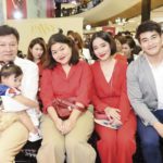 ‘แพนเค้ก’เปิด‘แป้งแพนซี่’เพื่อนดารายินดี  ‘พี่หมี’สุดหวาน!เซอร์ไพรส์กุหลาบช่อโต