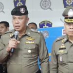 ‘บิ๊กอวบ’ แถลงจับ โจรจี้ร้านทอง หาดใหญ่ จนมุมที่สุราษฎร์ฯ อ้างทำเพราะจน