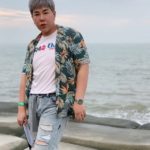 คนรวยไม่พูดเยอะ! ดีเจบุ๊คโกะ ถอยเบนซ์ป้ายแดง ตั้งชื่อสุดเฮง‘น้องร่ำรวย’
