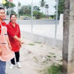 รถพ่วงล้อหลุด ทิ้งโค้งหน้าตลาด คนขับไม่รู้ขับต่อเฉย วงจรปิด เผยนาทีระทึก!