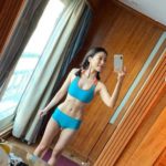 จัดเต็มอีกชุด! ไฮโซสาว ฟ้า จิลมิกา โชว์โยคะเปลือย แต่ละท่ายากมากๆ