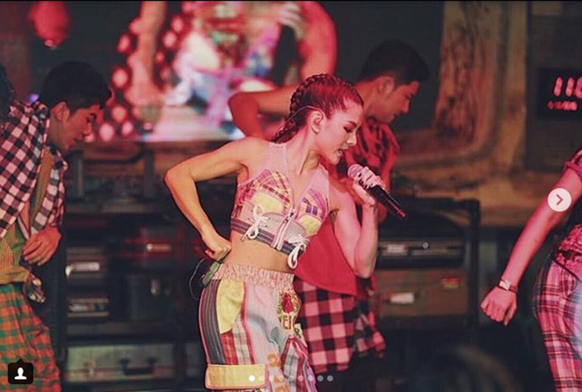 หน้ากากซูโม่จุดไฟ ‘ลีเดีย’ ทำเพลง