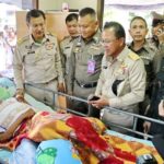 ปลื้มปีติ ในหลวงพระราชทานดอกไม้ ให้กำลังใจ ลุงเสรี "คนบุญผู้หยาบช้า" ป่วยอัมพาต