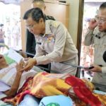 ปลื้มปีติ ในหลวงพระราชทานดอกไม้ ให้กำลังใจ ลุงเสรี "คนบุญผู้หยาบช้า" ป่วยอัมพาต