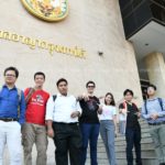 สั่งฟ้องรวด! 8 แกนนำเรียกร้องเลือกตั้ง ฐานยั่วยุปลุกปั่น ชุมนุมสกายวอล์กปทุมวัน!