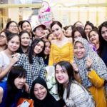 อั้มสุดซึ้ง กลั้นน้ำตาไม่อยู่ แฟนคลับจัดเซอร์ไพรส์วันเกิด (คลิป)